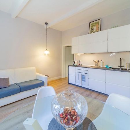 Armadillo House - Elegante Casa Vacanza A Parma Zewnętrze zdjęcie